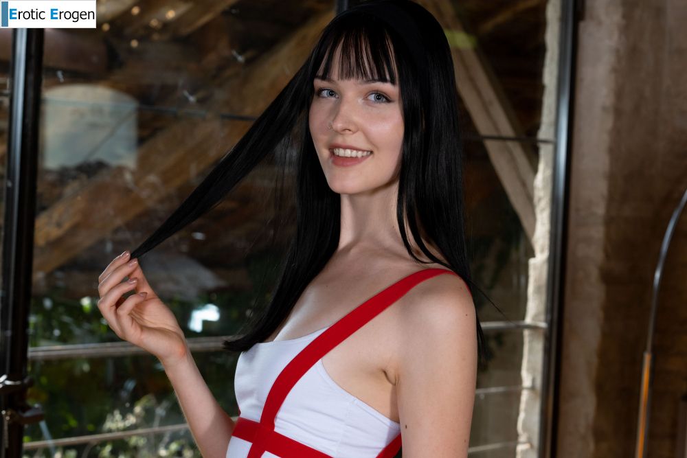 Amelia Riven in Scarlet Sass. Picture 3