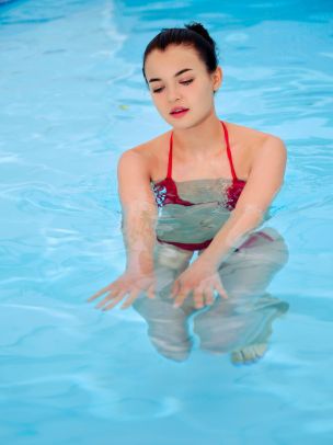 Tutsi in Poolside Play. Эскиз 3