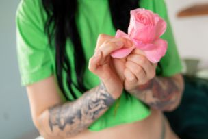 Mandyy in Delicate Cactus. Thumb 8