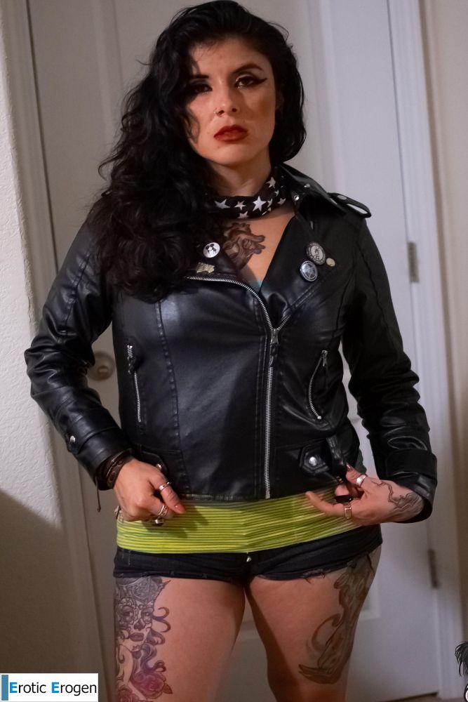 Daphnep in Chill Night. Picture 2