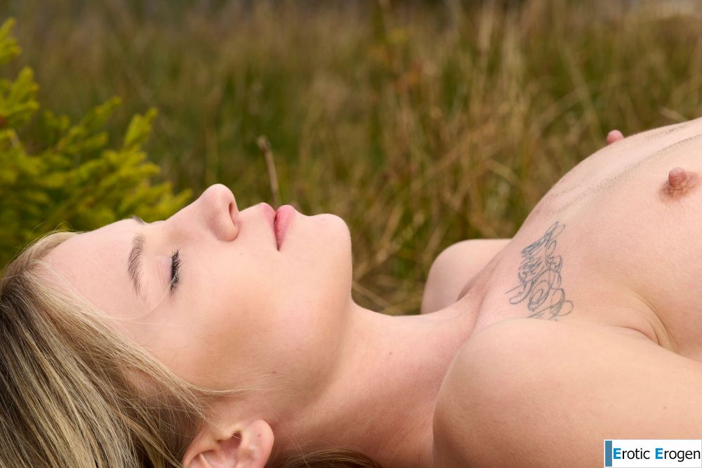 Molli in Exhibitionist In The Woods. Picture 22