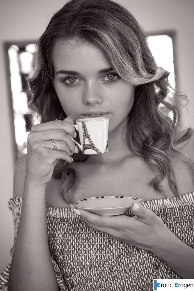 Keira Blue in Extraordinary. Picture 29