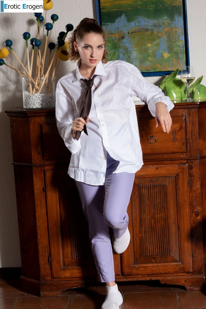 Guinevere Huney in Androgynous Style. Слайд 5