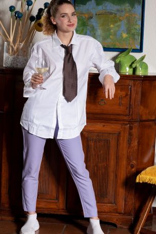 Guinevere Huney in Androgynous Style. Thumb 2