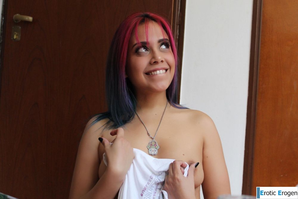 Jhosi in Prismatic. Picture 24