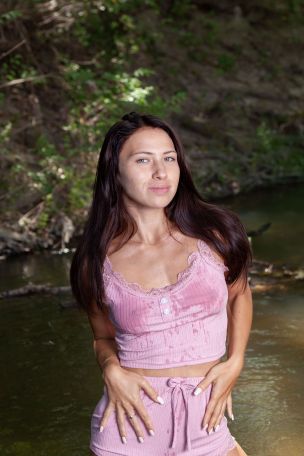Melania in Gentle Stream. Эскиз 7