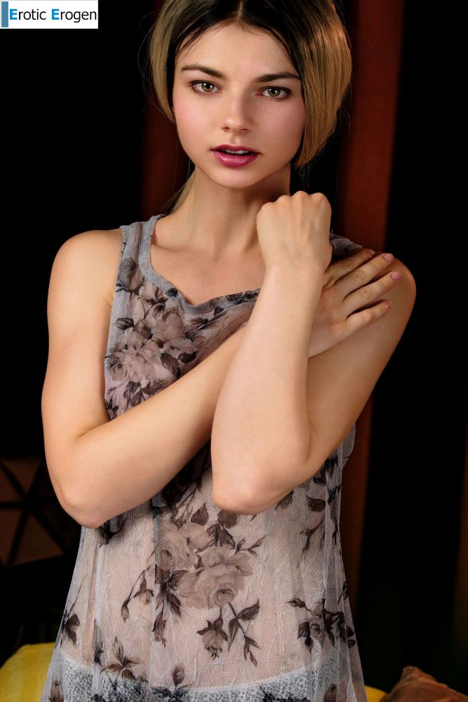 Francesca Rose in Sexy. Picture 1