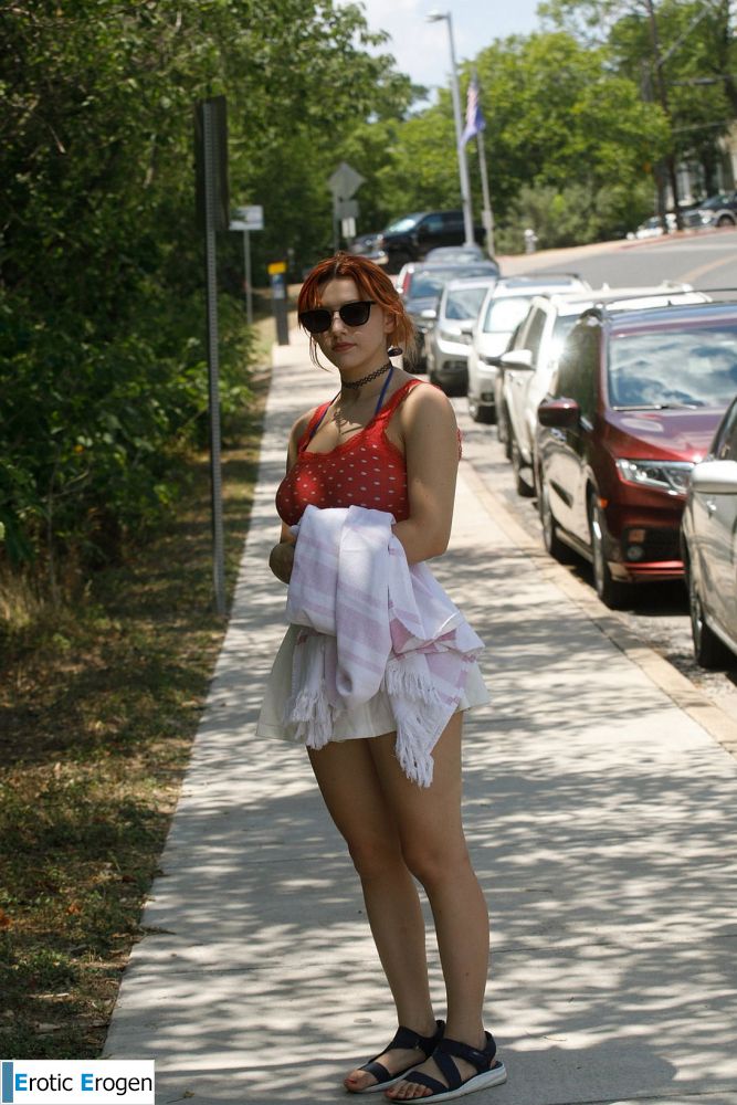 Keely Rose in Deep Duncan. Фото 1