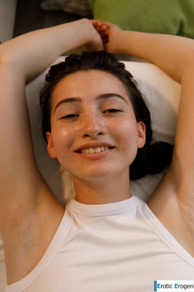 Tamara Damachuk in Artifacts Of Youth. Picture 11