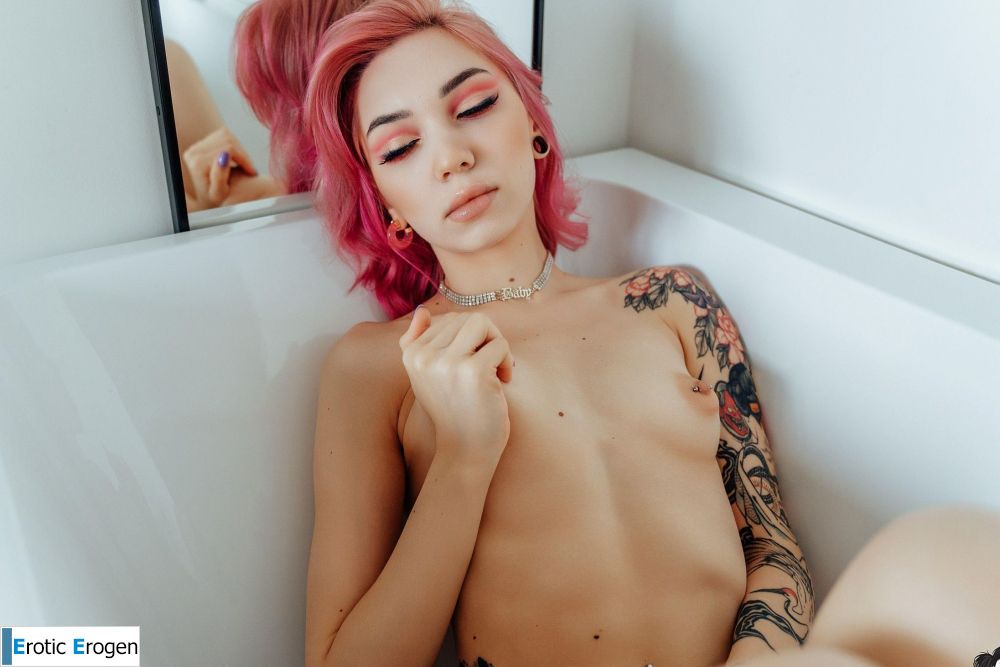 Roxylove in Pink Dessert. Picture 24