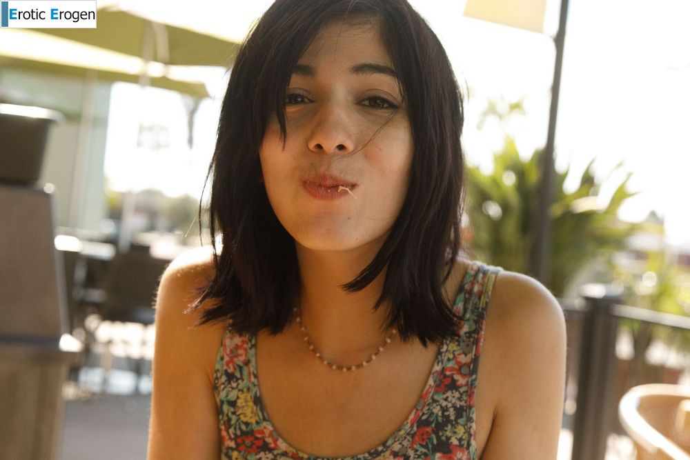 Camila Gomez in Photos With Friends. Picture 35
