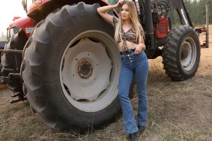 Stefani in Postcard From Mazama. Part 2. Thumb 2