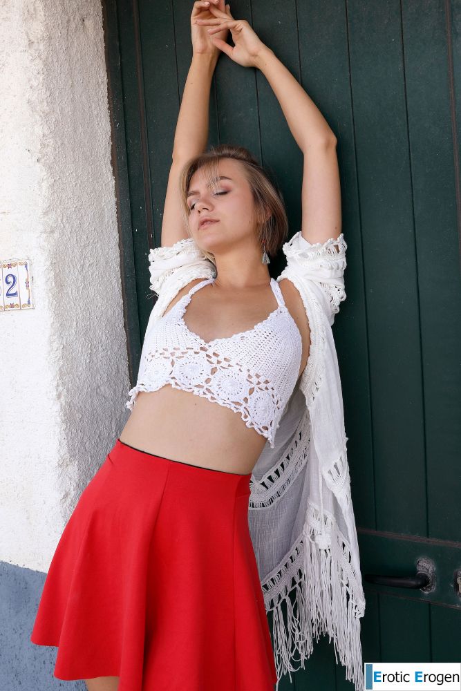Lana Lane in Postcard From Funchal. Слайд 22