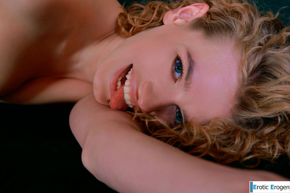 Stacy Ash in Imagination. Picture 20