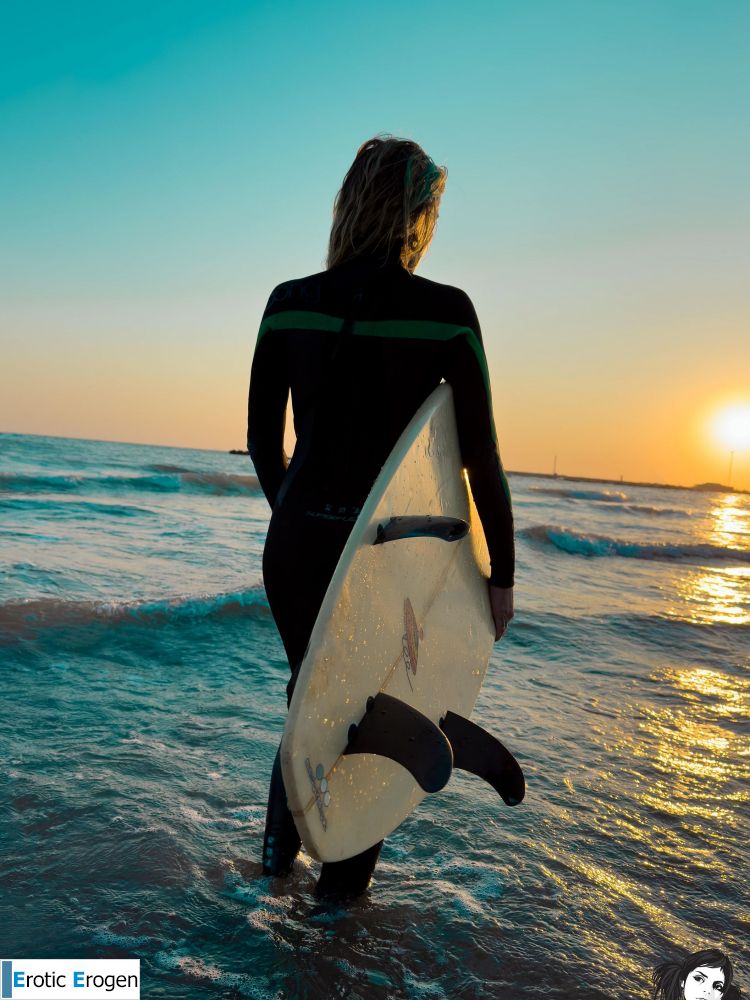 Luxes in Let Me Surf. Picture 1