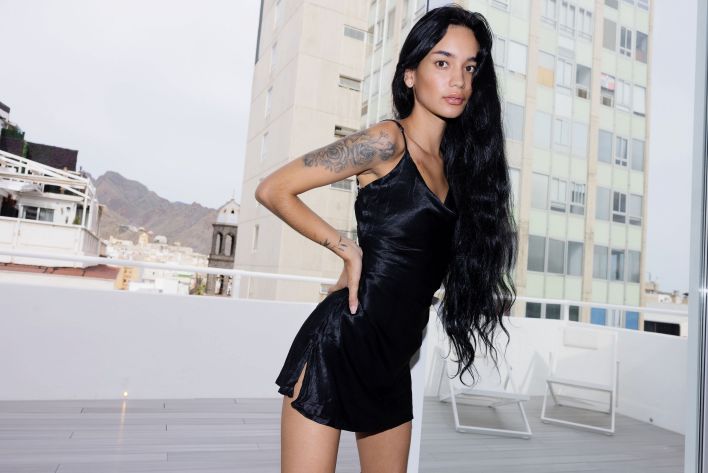Dulce in Sexy Boss. Thumb 9