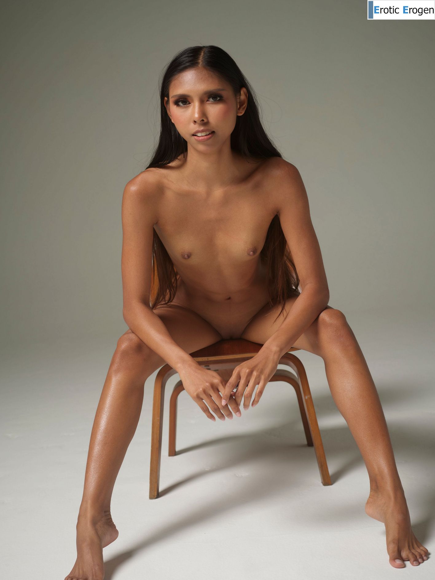 Allie Asia in Erotic Art. Picture 14