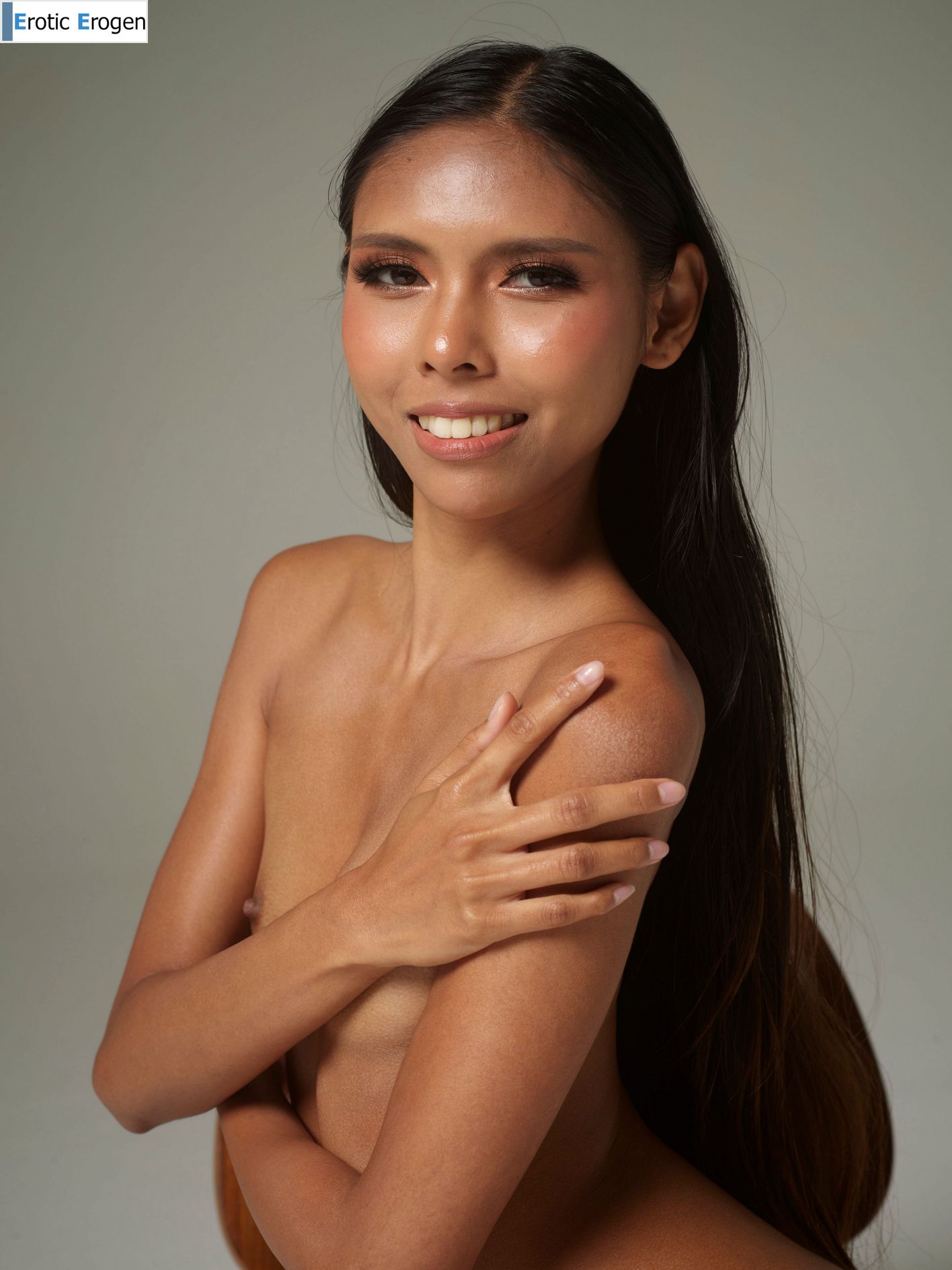 Allie Asia in Erotic Art. Picture 36