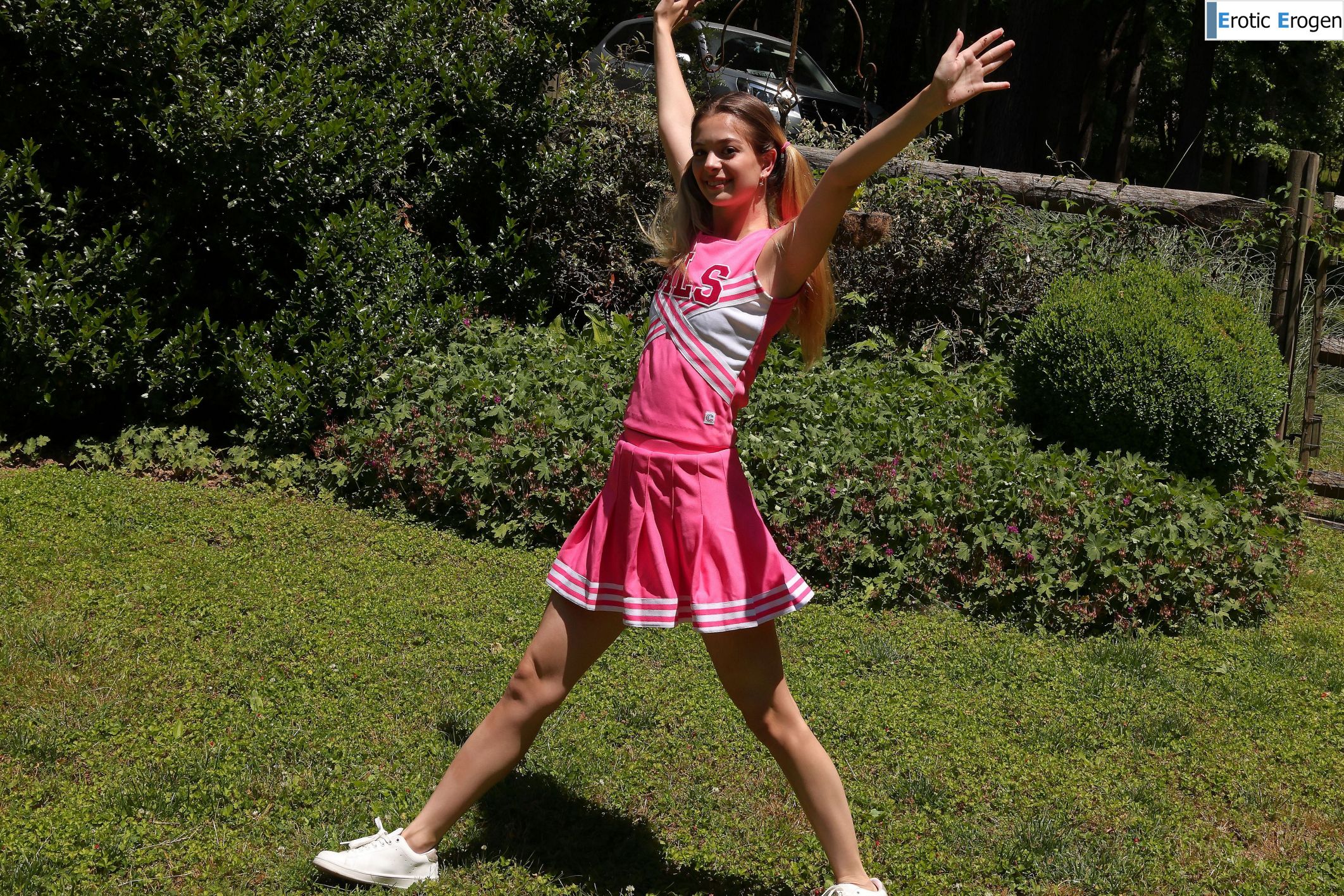 Molly Little in Cheery Disposition. Picture 6