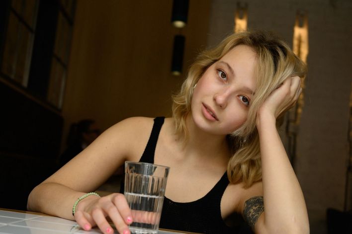 Taya Helenova in Cake And Salad. Эскиз 22