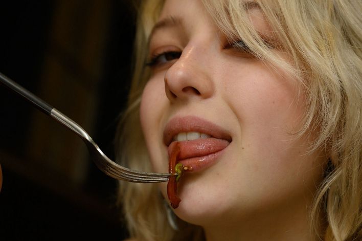 Taya Helenova in Cake And Salad. Эскиз 28