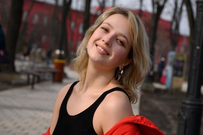 Taya Helenova in Cake And Salad. Эскиз 9