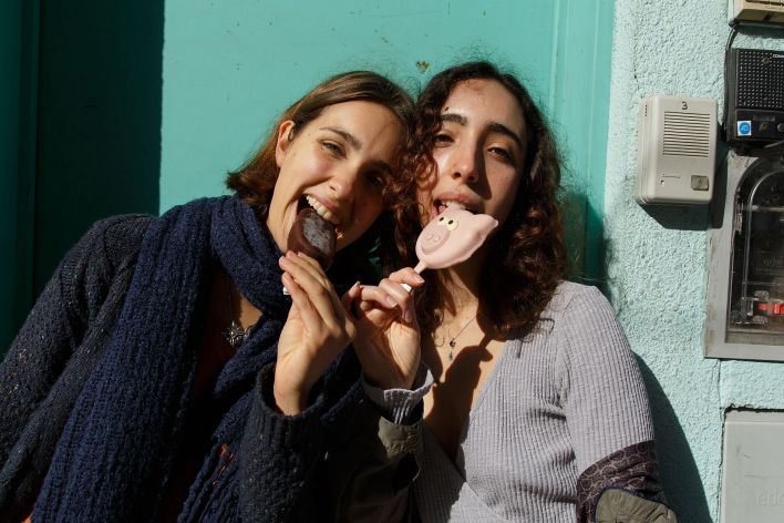 Zoe And Emma in Cafe Orno 1. Thumb 12