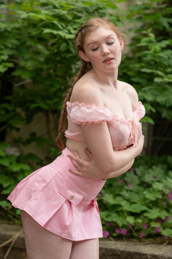 Kayacer in Pink. Эскиз 6