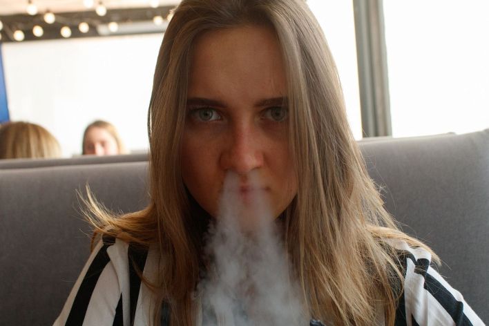 Alevtina Batman in Smoke Show. Thumb 12