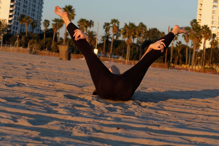 Melba Chastain in Hair Sand Curves. Thumb 11
