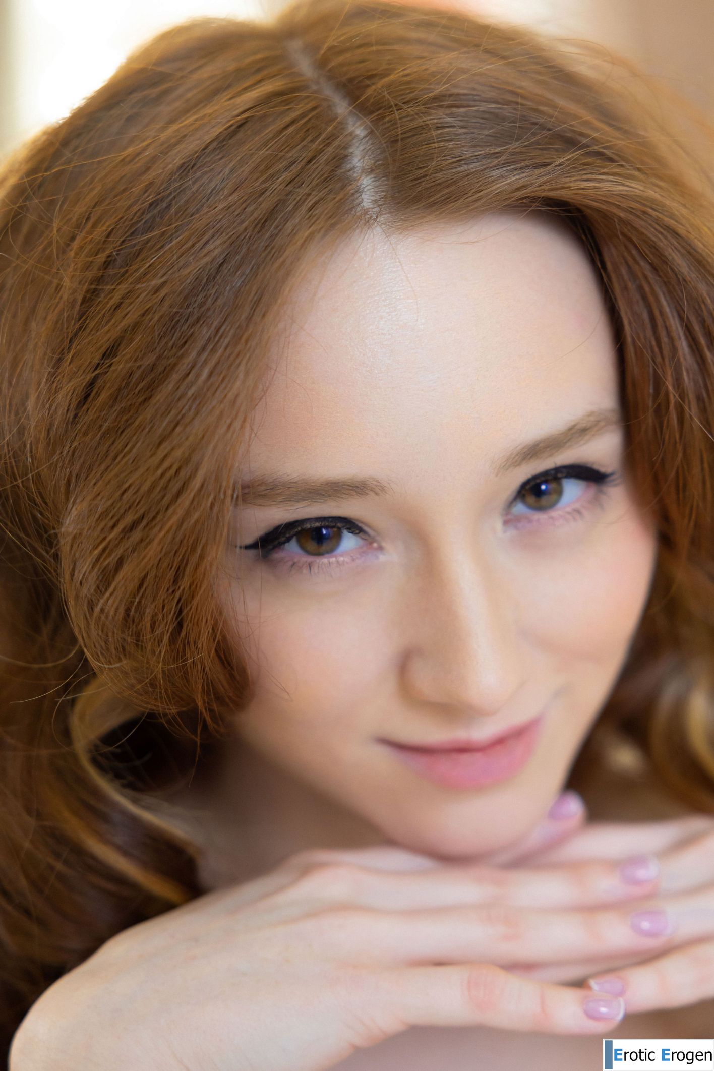 Alice Mido in Sensual Style. Picture 25