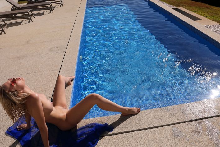 Lana Lane in Hot Spell. Эскиз 33