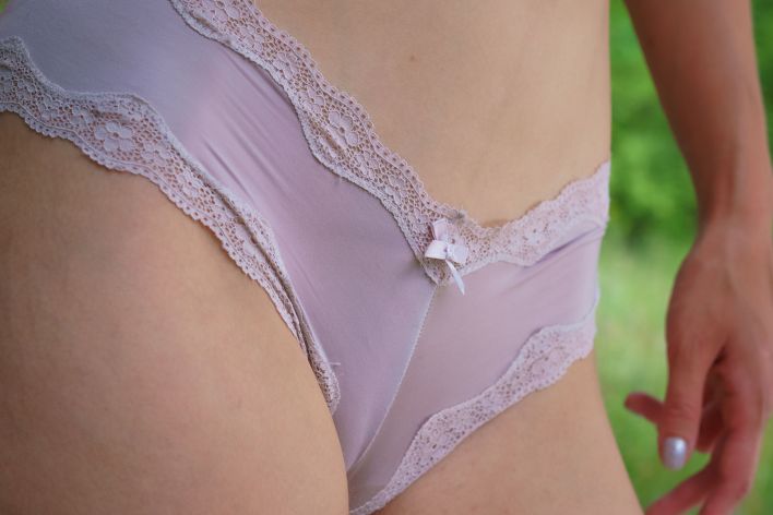 Roxy P in Summer Day. Thumb 13