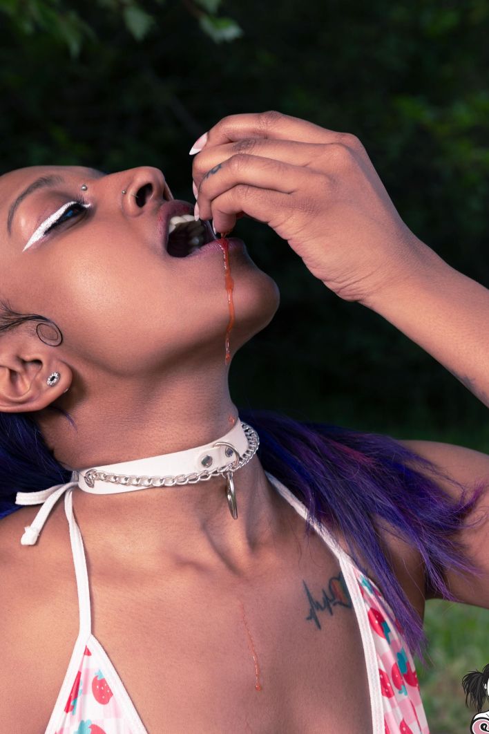 Kawaiikillz in Natures Candy. Thumb 11