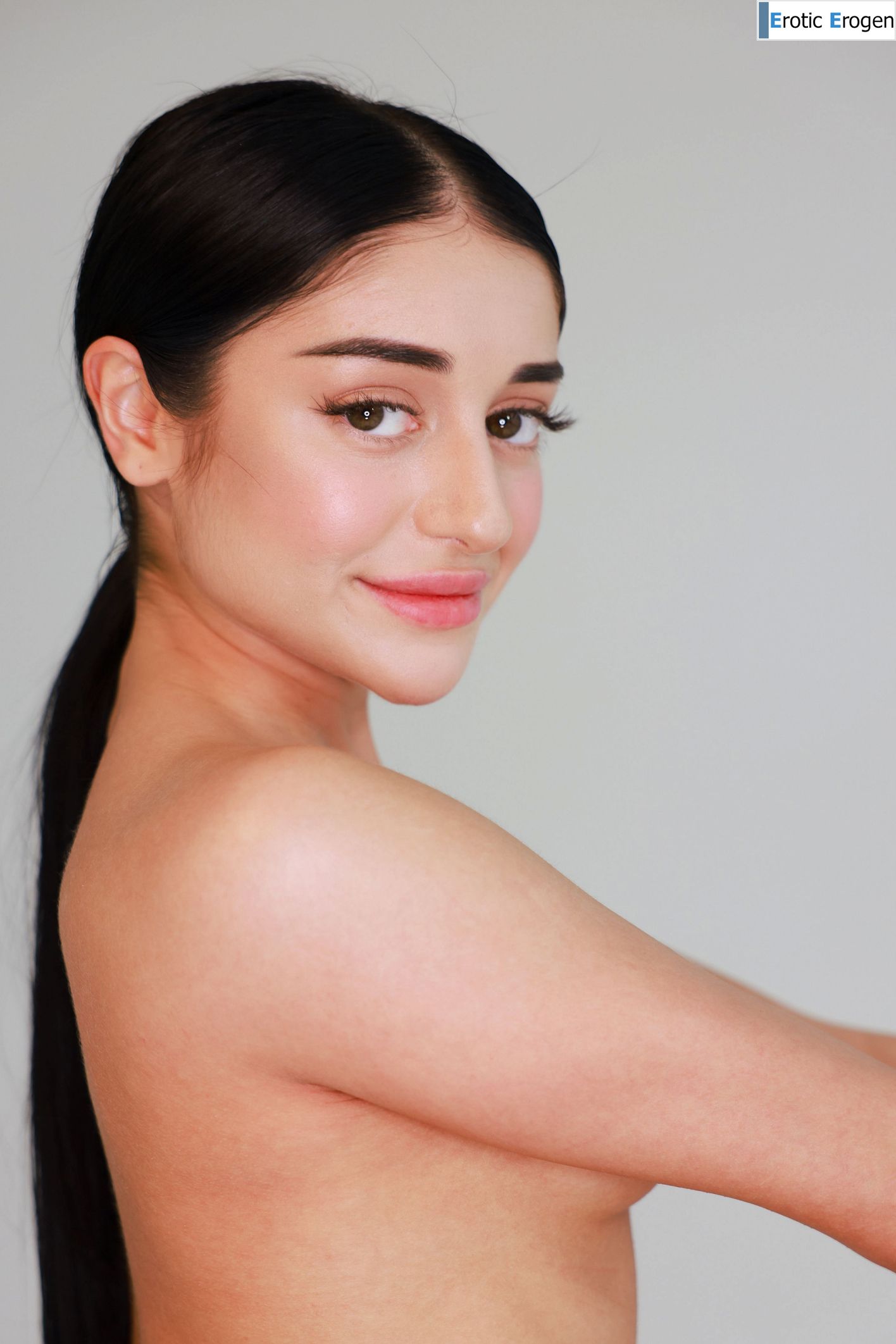 Ara Mix in Casting Ara Mix. Picture 10