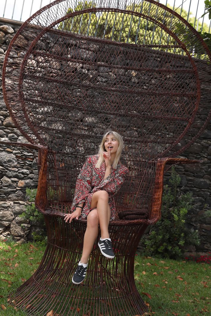 Avery in Postcard From Santa Cruz. Thumb 4