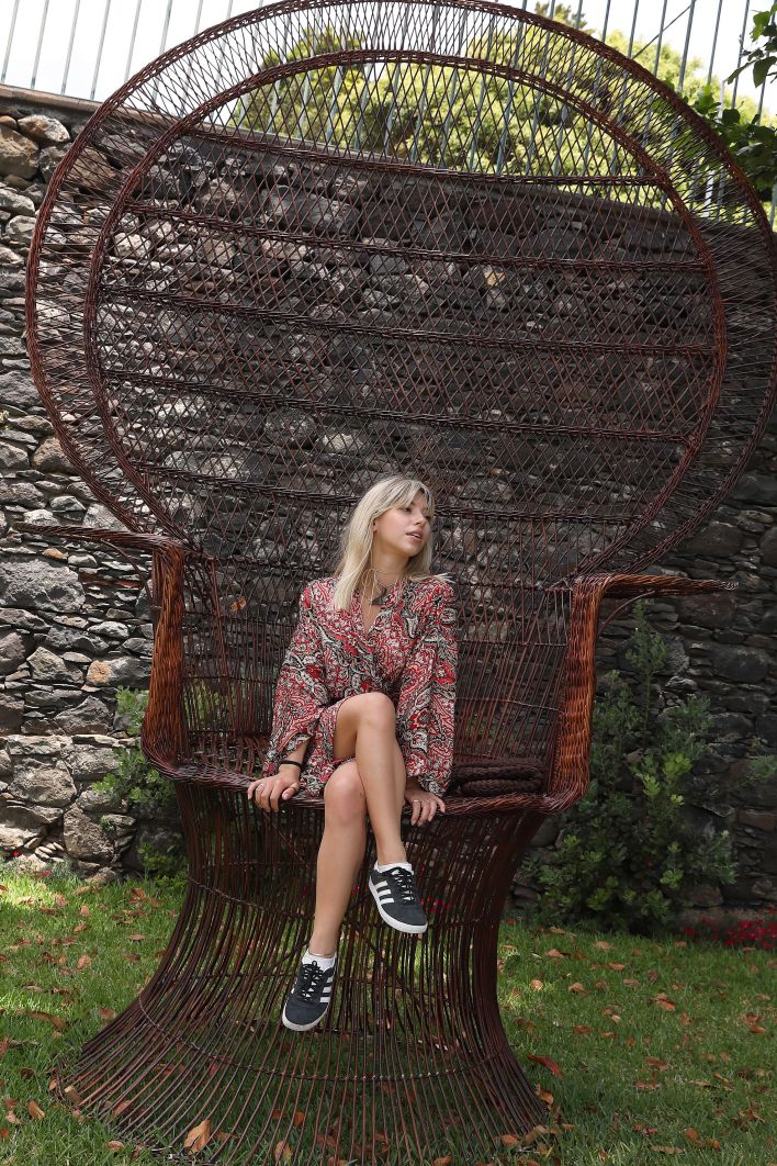 Avery in Postcard From Santa Cruz. Thumb 7