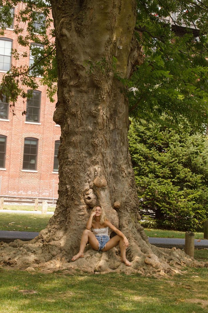 Jezebel Madd in Only In America 2. Эскиз 17