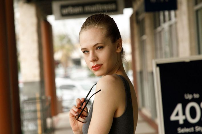 Minka Giertz in Middlesex Gaps. Thumb 6