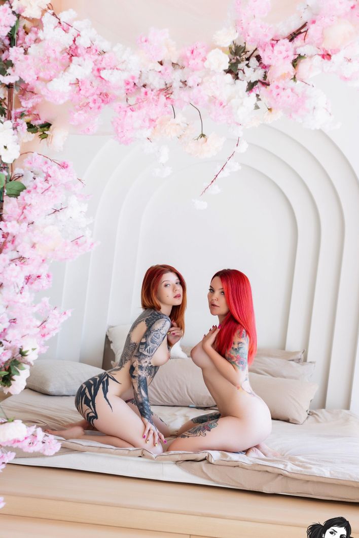 Redd in Blossom. Thumb 37