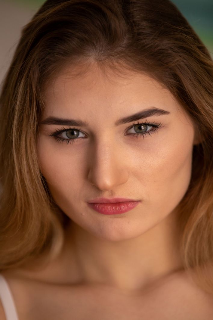 Lorele in Captivating. Thumb 5