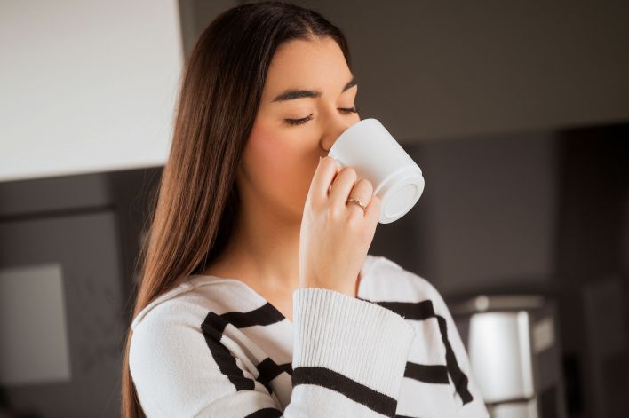 Sola in Presenting Sola. Thumb 1