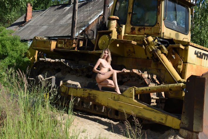 Ava List in Big Equipment. Part 2. Thumb 11