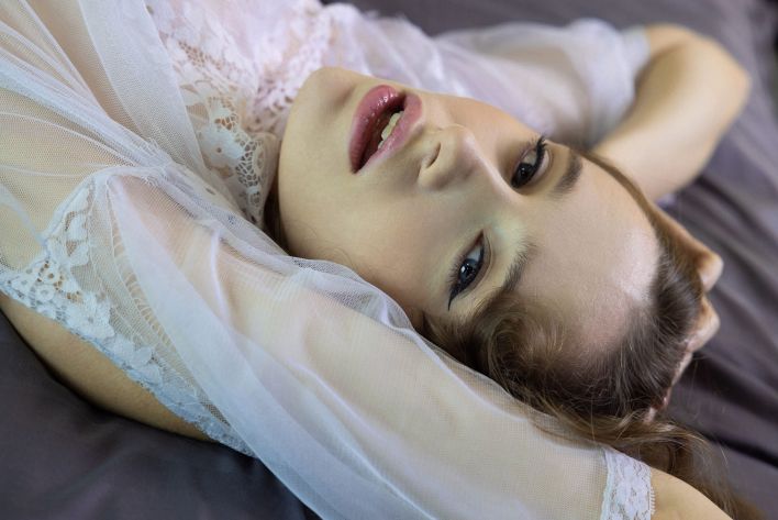 Lia Noel in Bedroom Eyes. Thumb 6