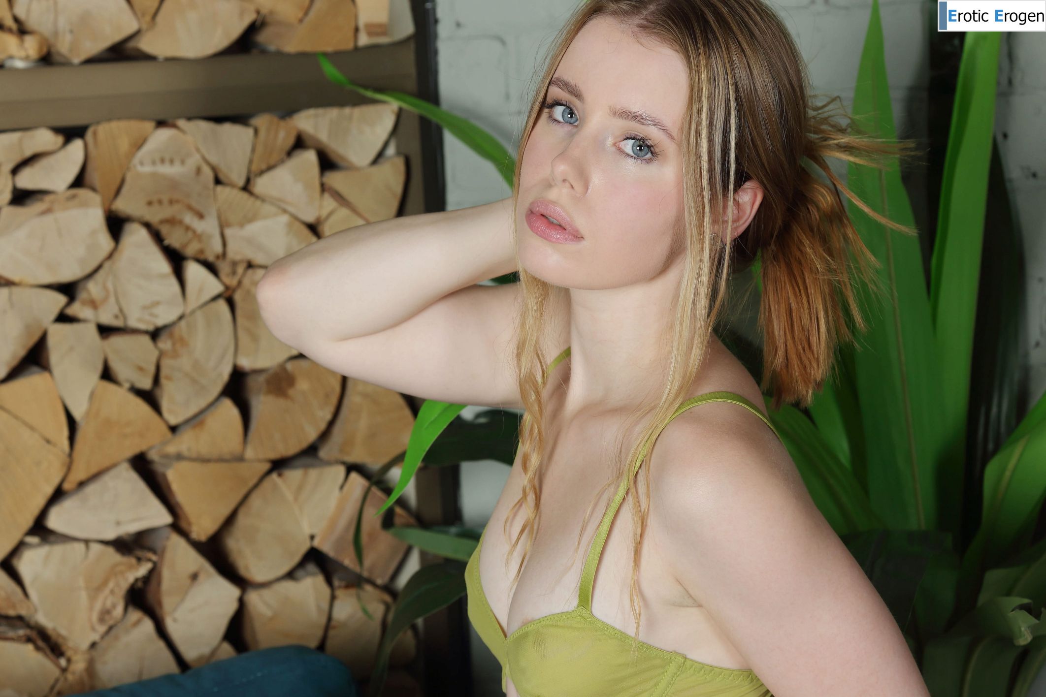 Эротический альбом №90536. Фото 9