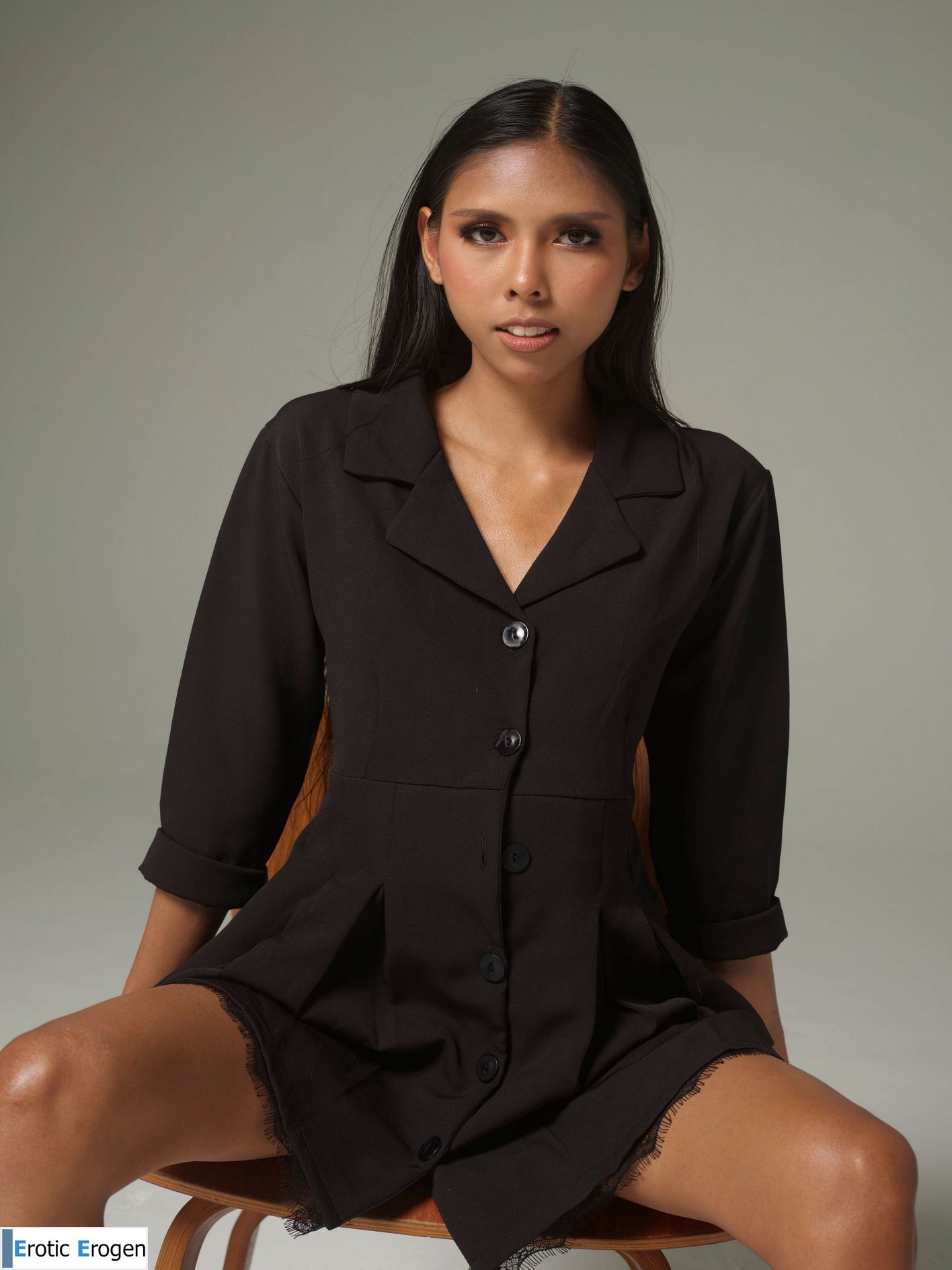 Allie Asia in Feline Form. Picture 4