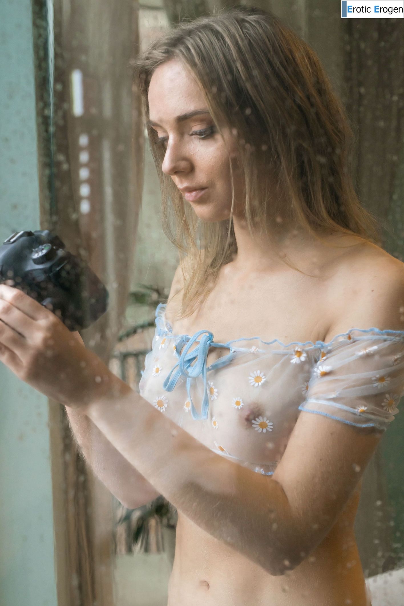 Oxana Chic in Voyeuristic. Фото 3