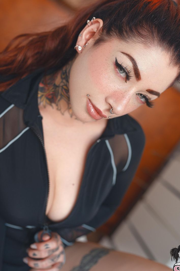 Alerose in Whoever Finds Me Finds A Treasure. Thumb 3