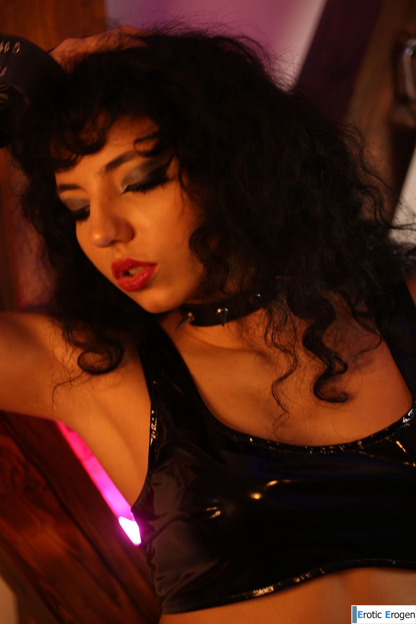 Mitzi X in Hard Orgasm 1. Фото 21