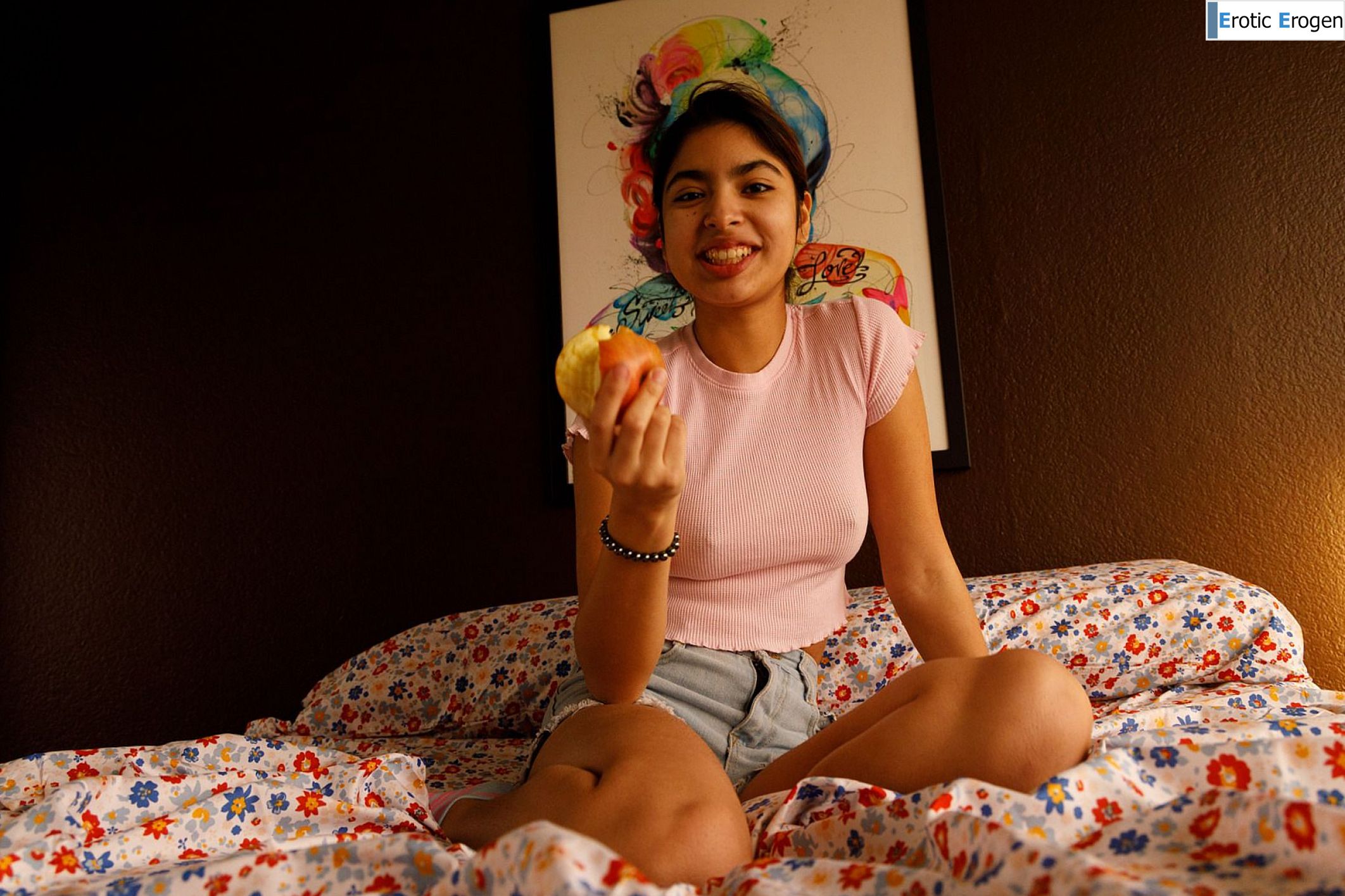 Hazel Heart in Them Apples. Picture 12